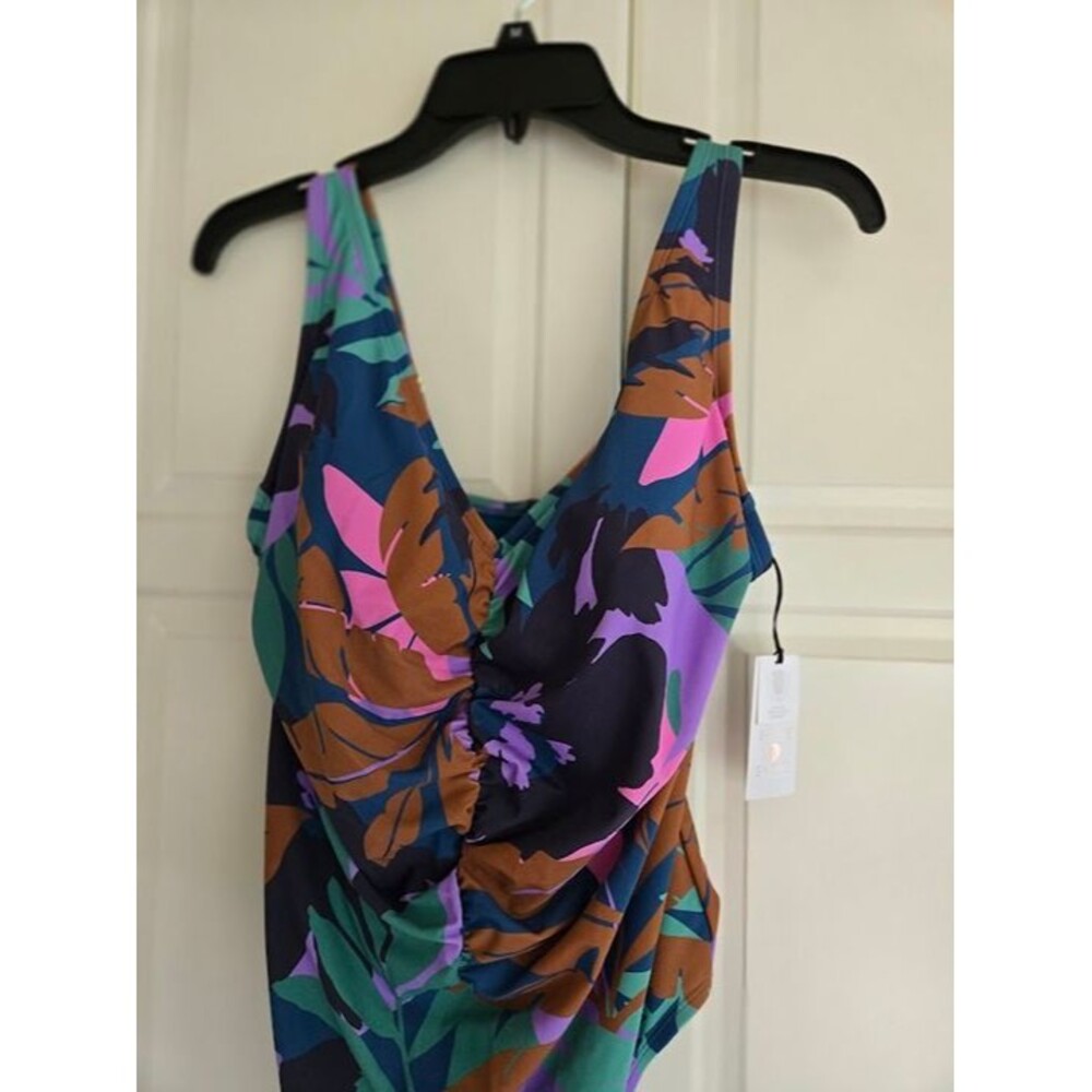 Shade & Shore Floral Shirred One Piece Swimsuit - Womens size 16 - NEW - Picture 3 of 4